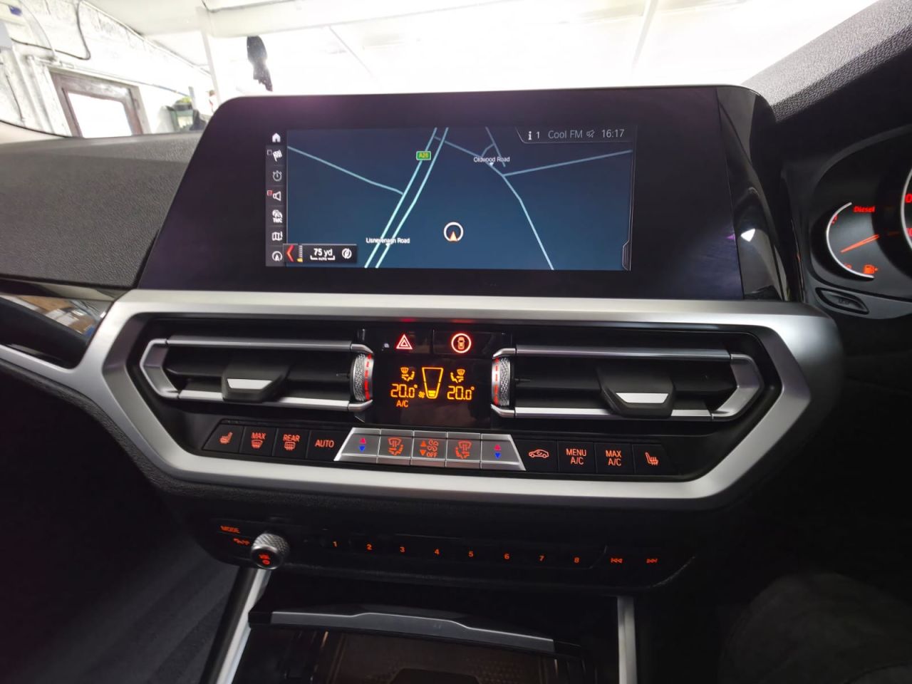 2020 BMW 3 SERIES 2.0 318d Sport Saloon 4dr Diesel Auto Euro 6 (s/s) (150 ps) Fantastic Servi - vehicle photo 20 for sale on PureCar