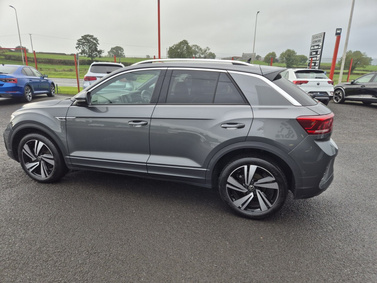 2025 VOLKSWAGEN T-ROC 2.0 TDI R-Line SUV 5dr Diesel DSG Euro 6 (s/s) (150 ps) - vehicle photo 13 for sale on PureCar