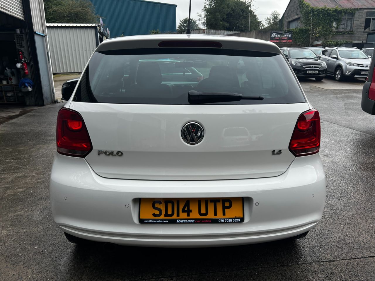 2014 VOLKSWAGEN POLO 1.4 Match Edition Hatchback 3dr Petrol Manual Euro 5 (85 ps) - vehicle photo 5 for sale on PureCar