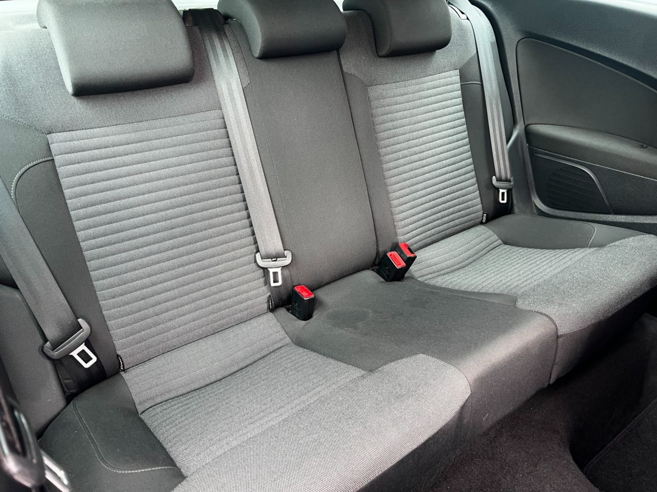 2014 VOLKSWAGEN POLO 1.4 Match Edition Hatchback 3dr Petrol Manual Euro 5 (85 ps) - vehicle photo 10 for sale on PureCar