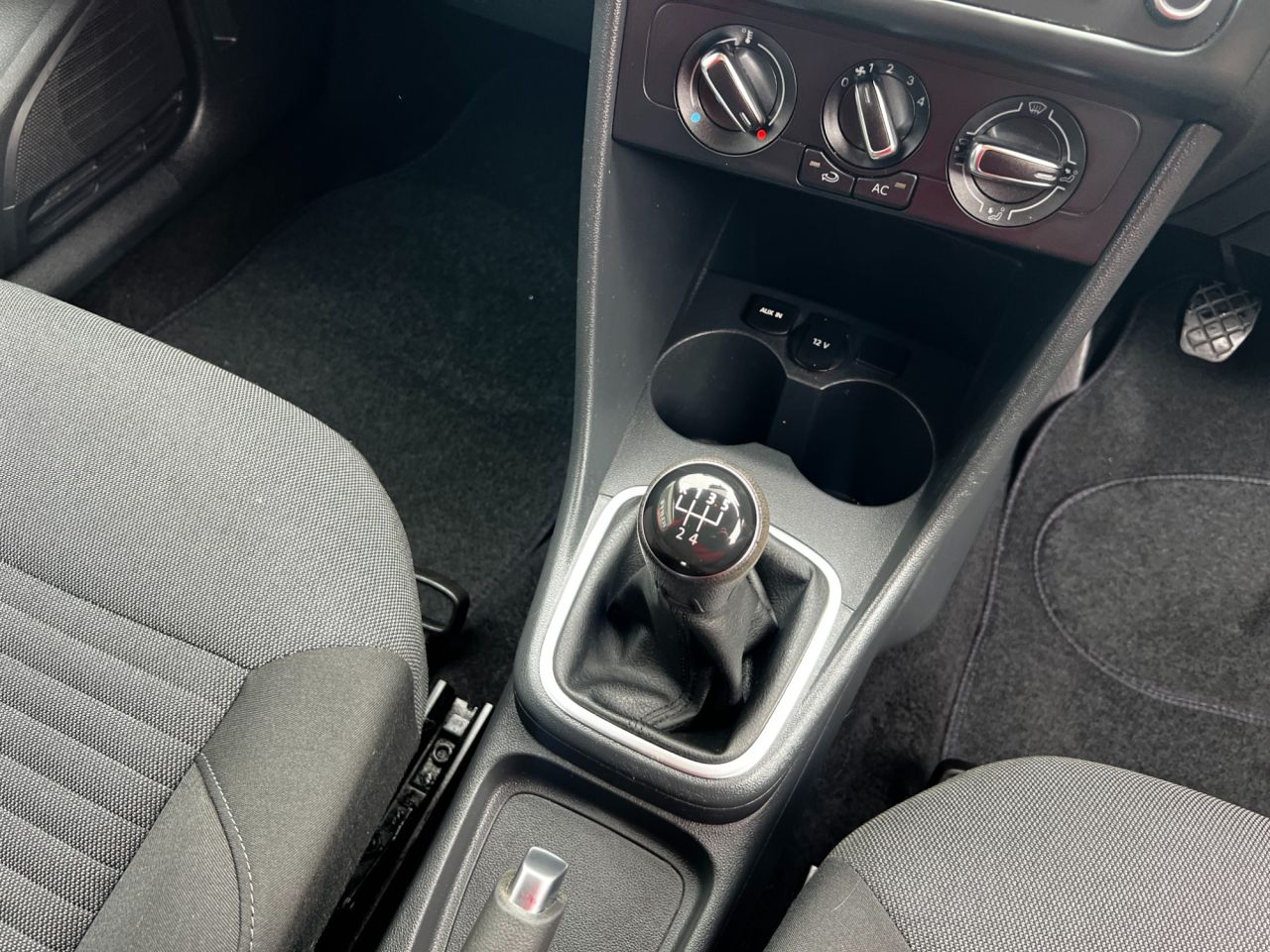 2014 VOLKSWAGEN POLO 1.4 Match Edition Hatchback 3dr Petrol Manual Euro 5 (85 ps) - vehicle photo 14 for sale on PureCar