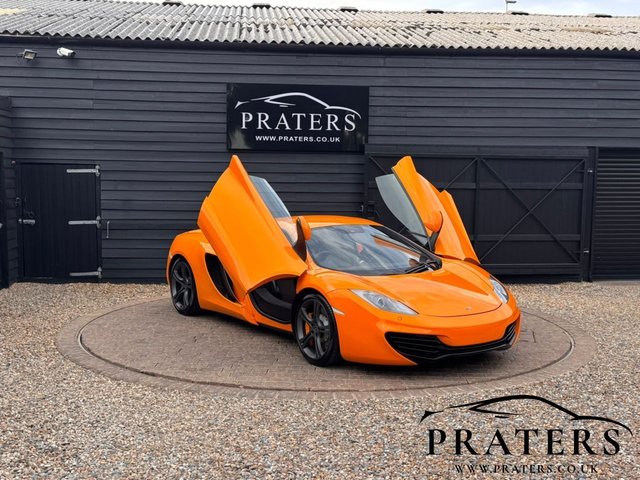 2011 McLaren 12C