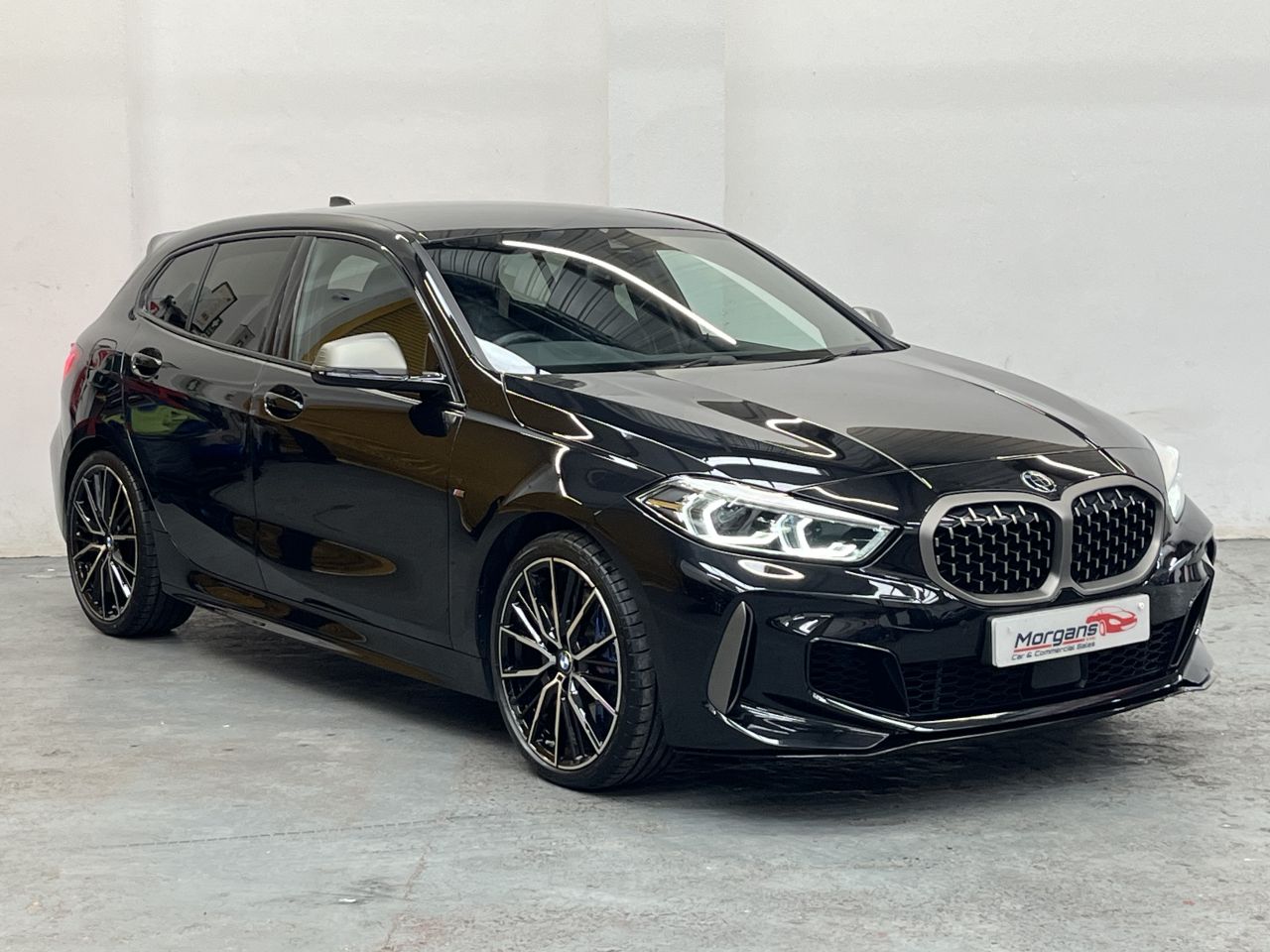 2021 BMW 1 SERIES 2.0 M135i Hatchback 5dr Petrol Auto xDrive Euro 6 (s/s) (306 ps) - vehicle photo 4 for sale on PureCar