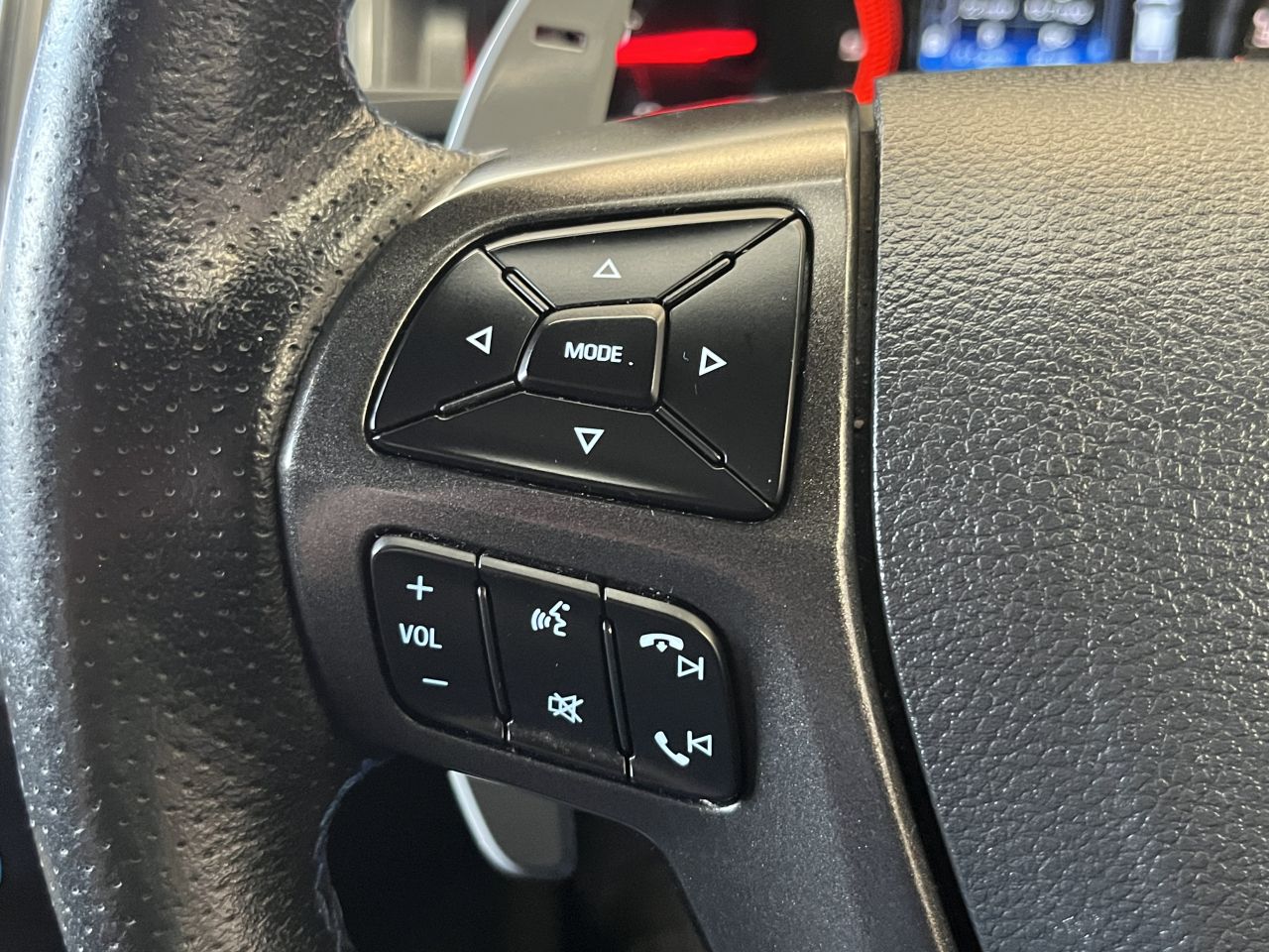 2020 FORD RANGER 2.0 EcoBlue Raptor Pickup Double Cab 4dr Diesel Auto 4WD Euro 6 (s/s) (213 - vehicle photo 29 for sale on PureCar