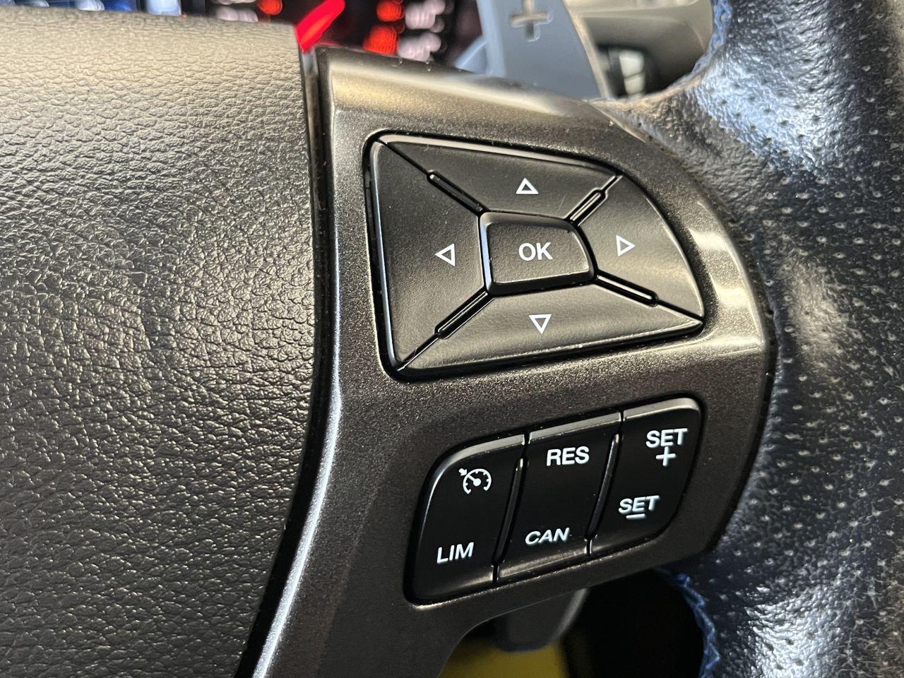 2020 FORD RANGER 2.0 EcoBlue Raptor Pickup Double Cab 4dr Diesel Auto 4WD Euro 6 (s/s) (213 - vehicle photo 30 for sale on PureCar