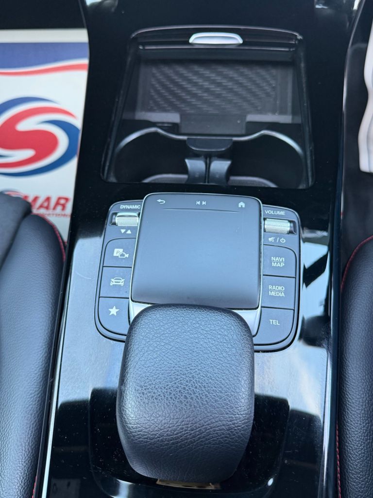 2021 MERCEDES A CLASS 2.0 A200d AMG Line (Premium Plus 2) Saloon 4dr Diesel 8G-DCT Euro 6 (s/s) ( - vehicle photo 12 for sale on PureCar