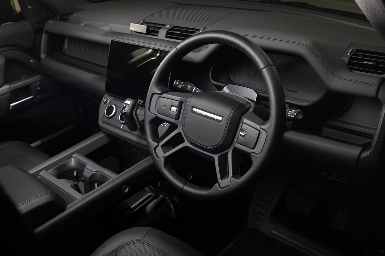 2026 LAND ROVER DEFENDER 110 3.0 D350 MHEV X-Dynamic HSE SUV 5dr Diesel Auto 4WD Euro 6 (s/s) (350 ps) V - vehicle photo 15 for sale on PureCar