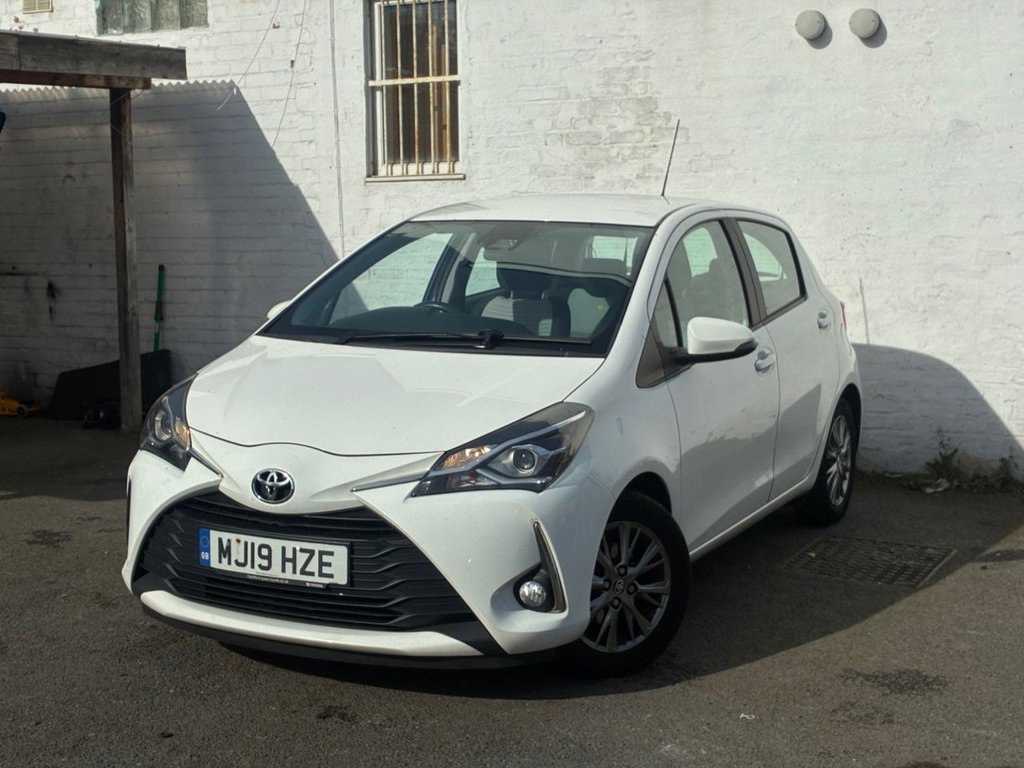 2019 Toyota Yaris — image 4