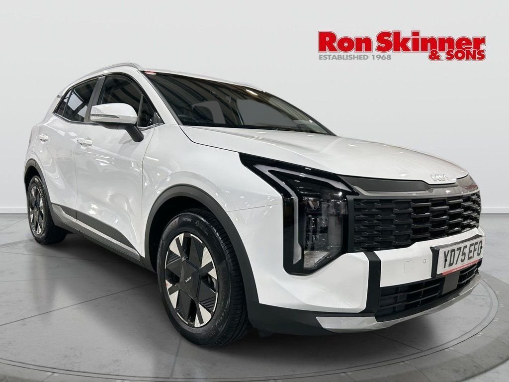 2025 Kia Sportage — image 1
