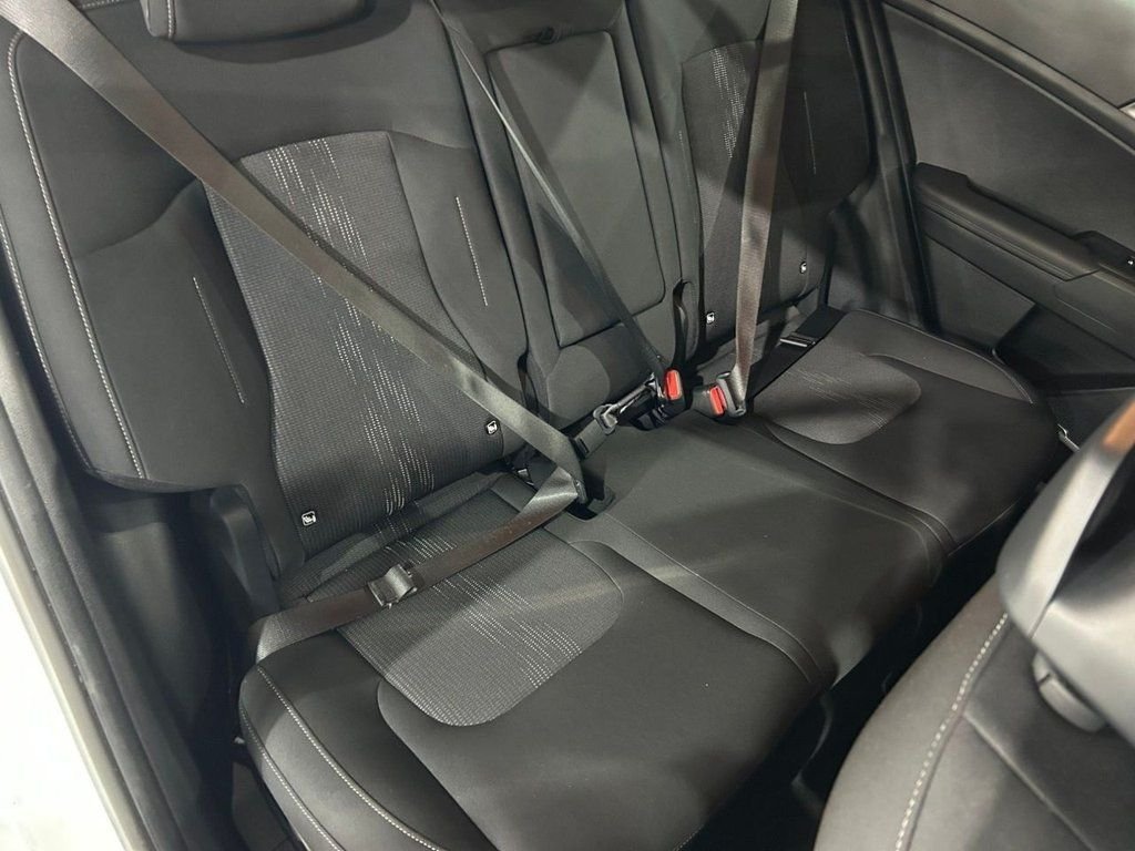 2025 Kia Sportage — image 6