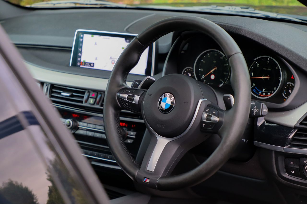 2018 BMW X5 M Sport - vehicle photo 2 for sale on PureCar