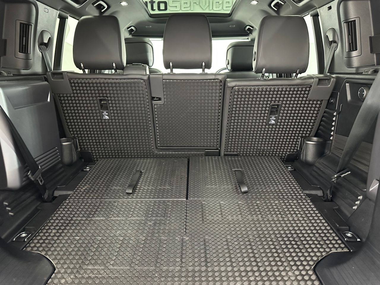 2025 LAND ROVER DEFENDER 110 3.0 D350 MHEV X-Dynamic HSE SUV 5dr Diesel Auto 4WD Euro 6 (s/s) (350 ps) - vehicle photo 26 for sale on PureCar