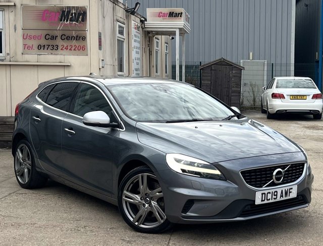 2019 Volvo V40