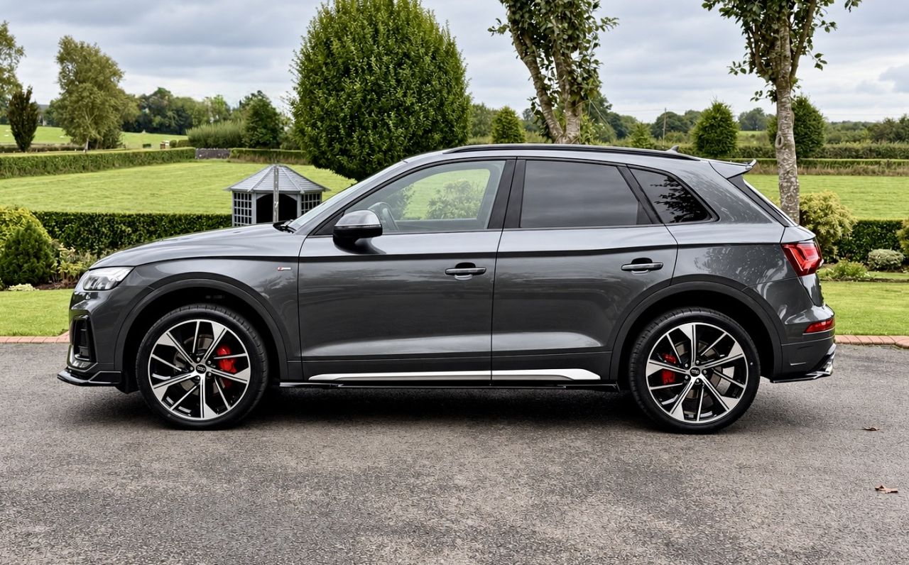 2023 AUDI Q5 2.0 TDI 40 S line SUV 5dr Diesel S Tronic quattro Euro 6 (s/s) (204 ps) COM - vehicle photo 5 for sale on PureCar