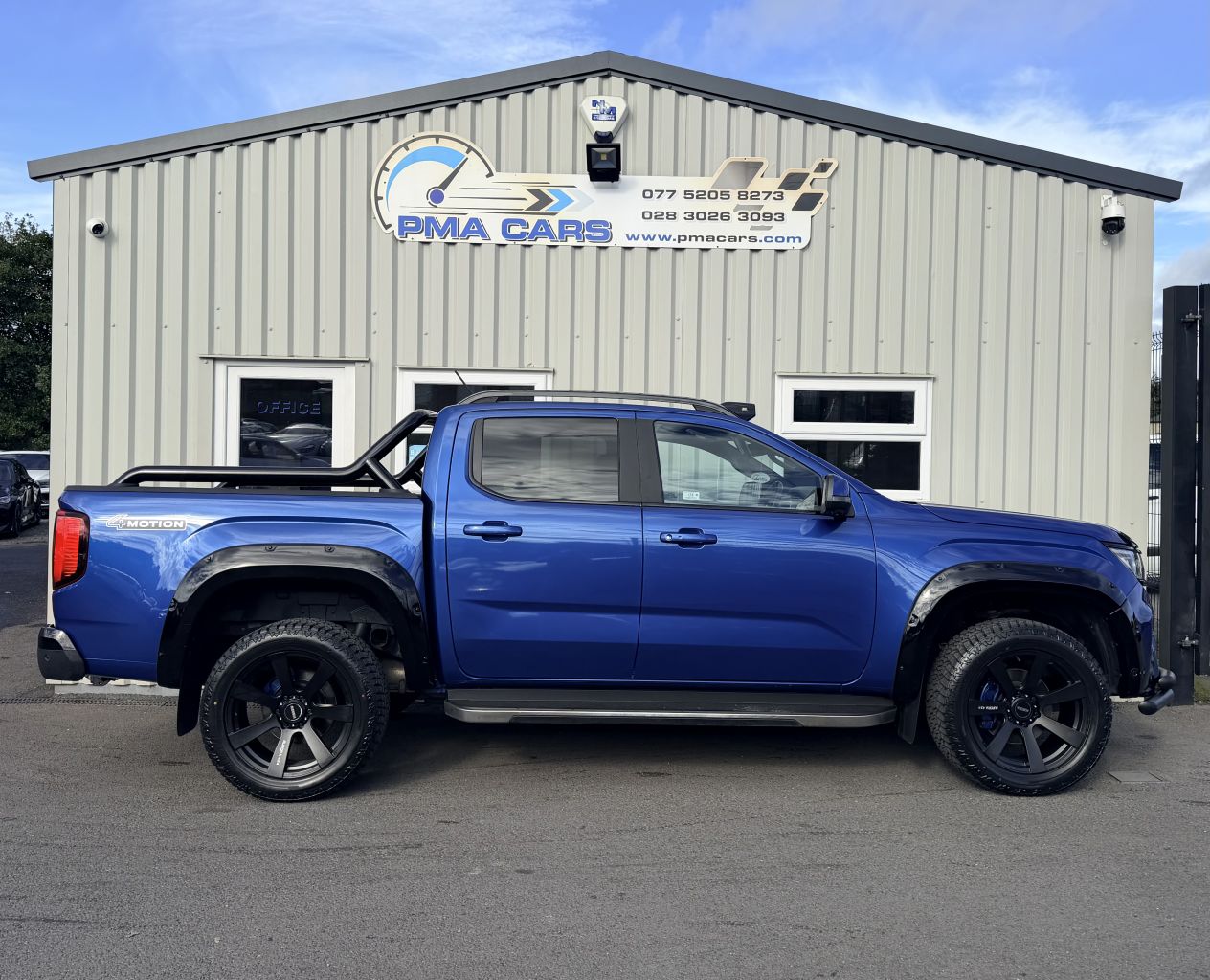 2023 VOLKSWAGEN AMAROK 2.0 TDI Style Pickup Double Cab 4dr Diesel Auto 4Motion Euro 6 (s/s) (205 p - vehicle photo 3 for sale on PureCar