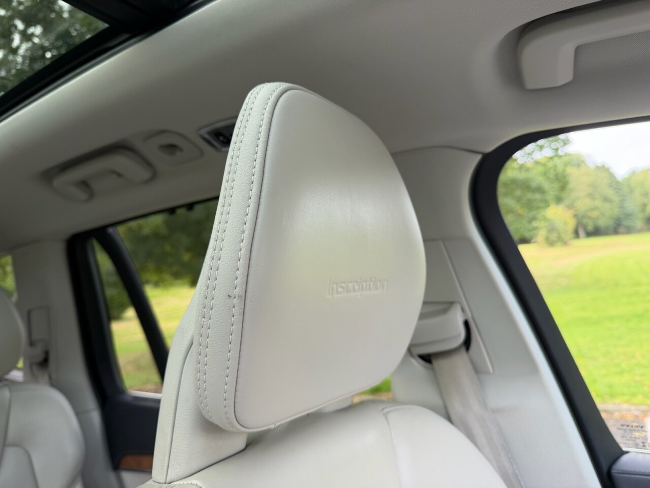 2019 VOLVO XC90 2.0 B5 MHEV Inscription SUV 5dr Diesel Hybrid Auto 4WD Euro 6 (s/s) (235 ps - vehicle photo 15 for sale on PureCar
