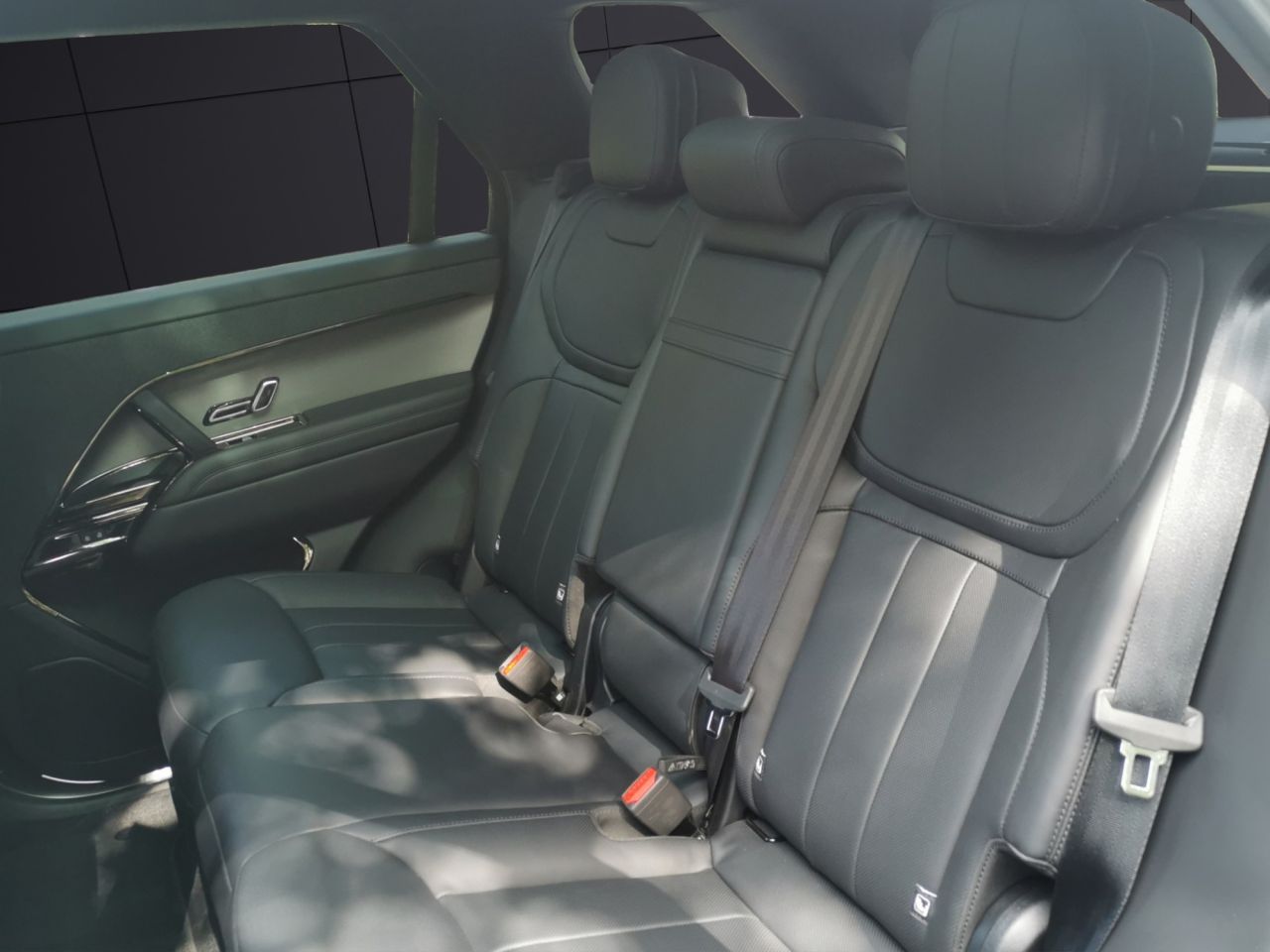 2025 LAND ROVER RANGE ROVER SPORT 3.0 D250 MHEV Edition SUV 5dr Diesel Auto 4WD Euro 6 (s/s) (250 ps) Part Ex - vehicle photo 12 for sale on PureCar