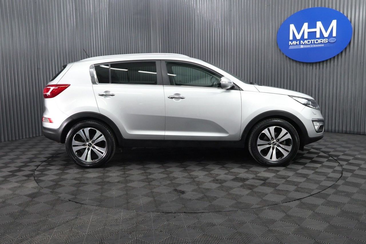 2013 KIA SPORTAGE 1.7 CRDi EcoDynamics 3 SUV 5dr Diesel Manual 2WD Euro 5 (s/s) (114 bhp) HIG - vehicle photo 8 for sale on PureCar