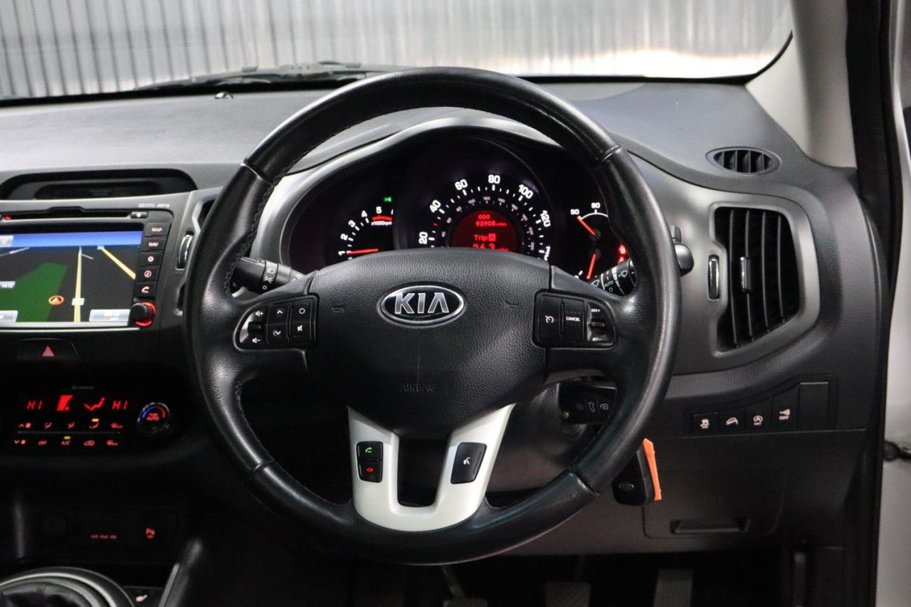 2013 KIA SPORTAGE 1.7 CRDi EcoDynamics 3 SUV 5dr Diesel Manual 2WD Euro 5 (s/s) (114 bhp) HIG - vehicle photo 51 for sale on PureCar