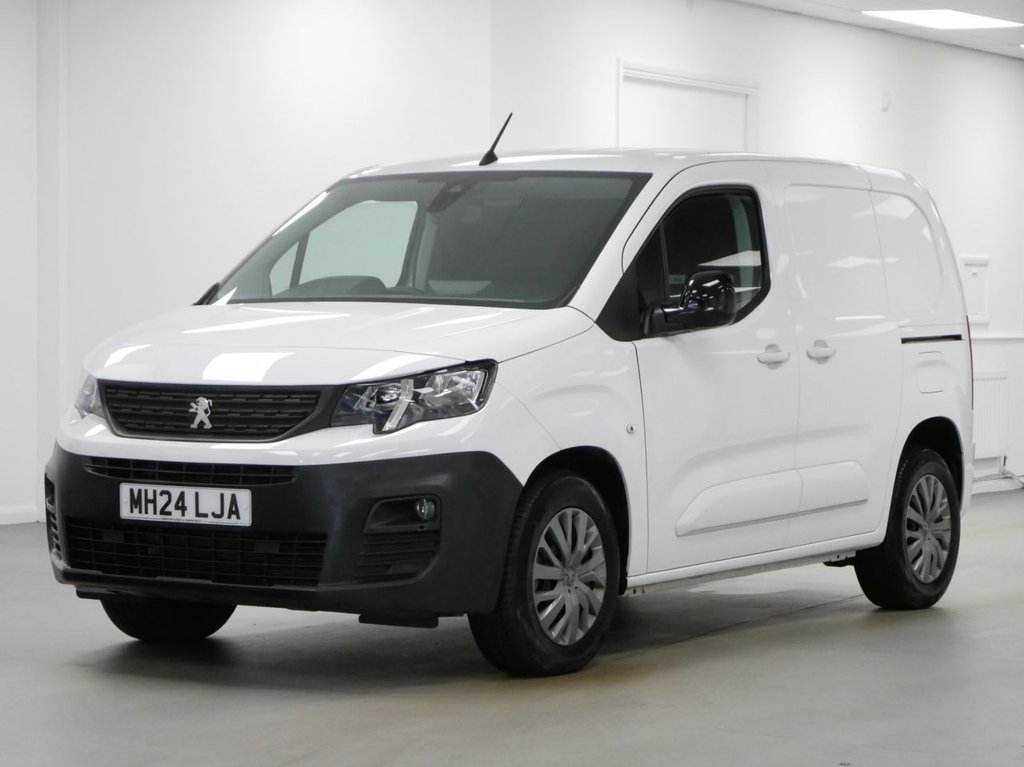 2024 PEUGEOT PARTNER