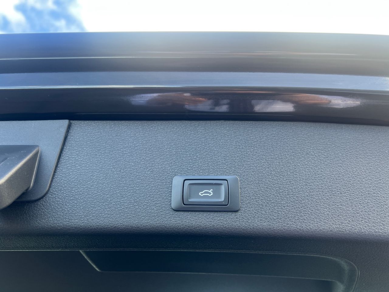 2023 AUDI Q8 E-TRON 50 Sport SUV 5dr Electric Auto quattro 95kWh (11kW Charger) (340 ps) - vehicle photo 25 for sale on PureCar