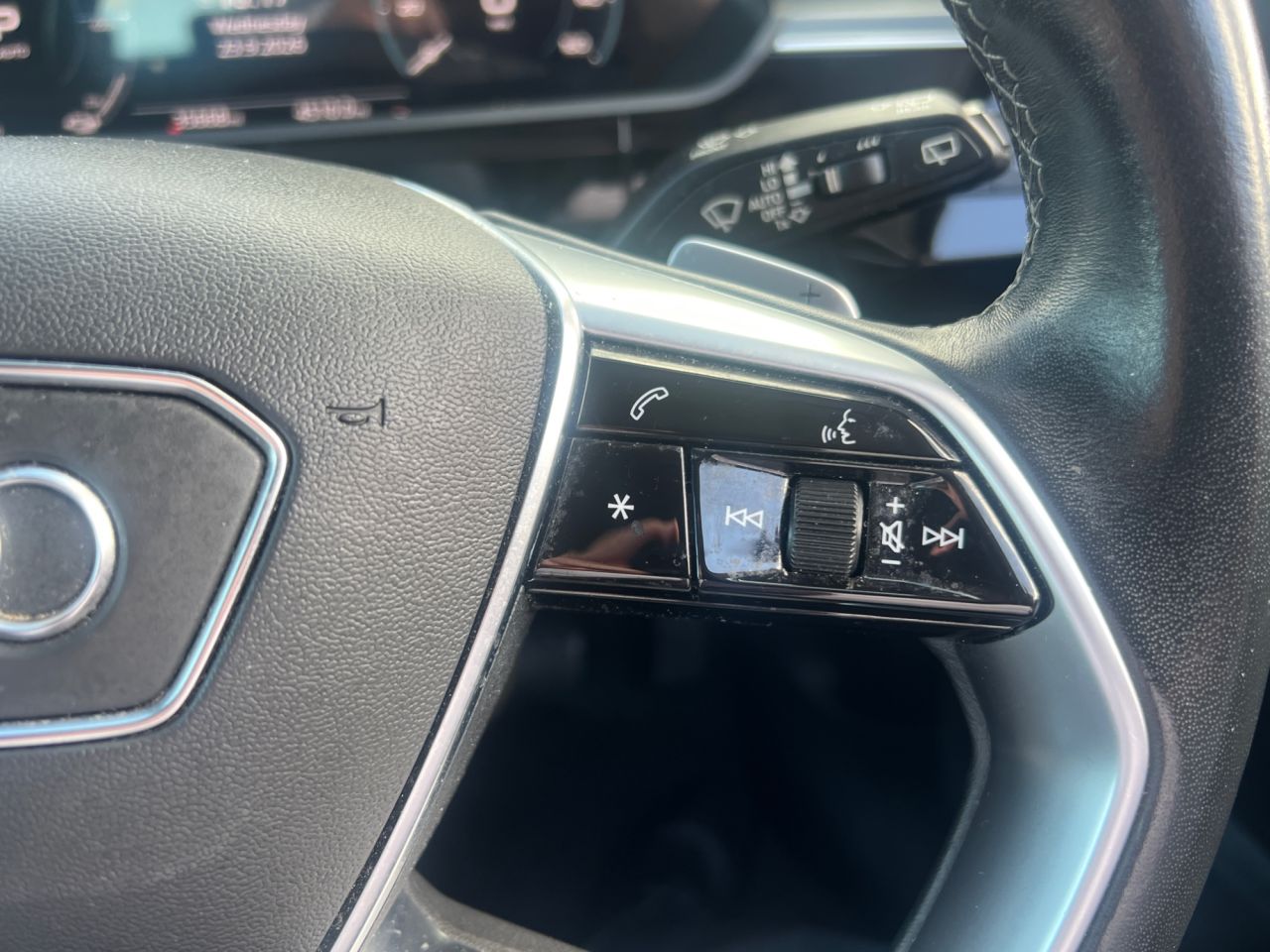 2023 AUDI Q8 E-TRON 50 Sport SUV 5dr Electric Auto quattro 95kWh (11kW Charger) (340 ps) - vehicle photo 14 for sale on PureCar