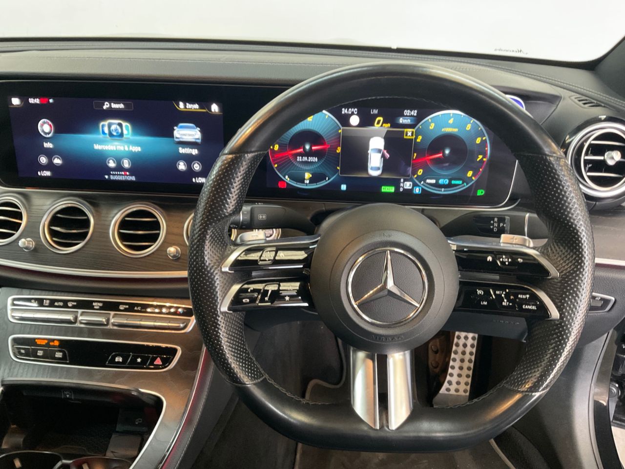 2021 MERCEDES E CLASS 2.0 E200h MHEV AMG Line Saloon 4dr Petrol Hybrid G-Tronic+ Euro 6 (s/s) (21 - vehicle photo 17 for sale on PureCar