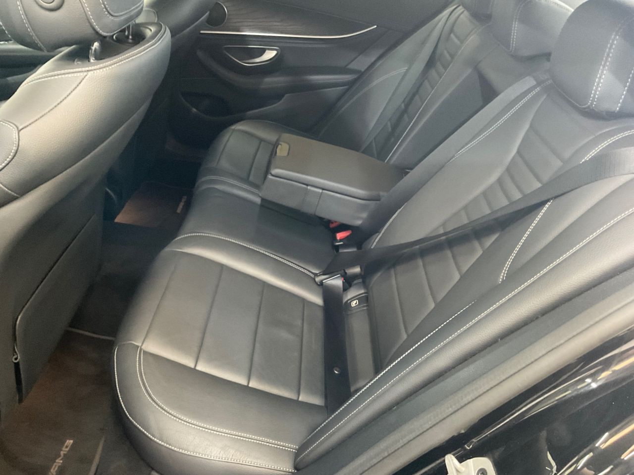 2021 MERCEDES E CLASS 2.0 E200h MHEV AMG Line Saloon 4dr Petrol Hybrid G-Tronic+ Euro 6 (s/s) (21 - vehicle photo 26 for sale on PureCar