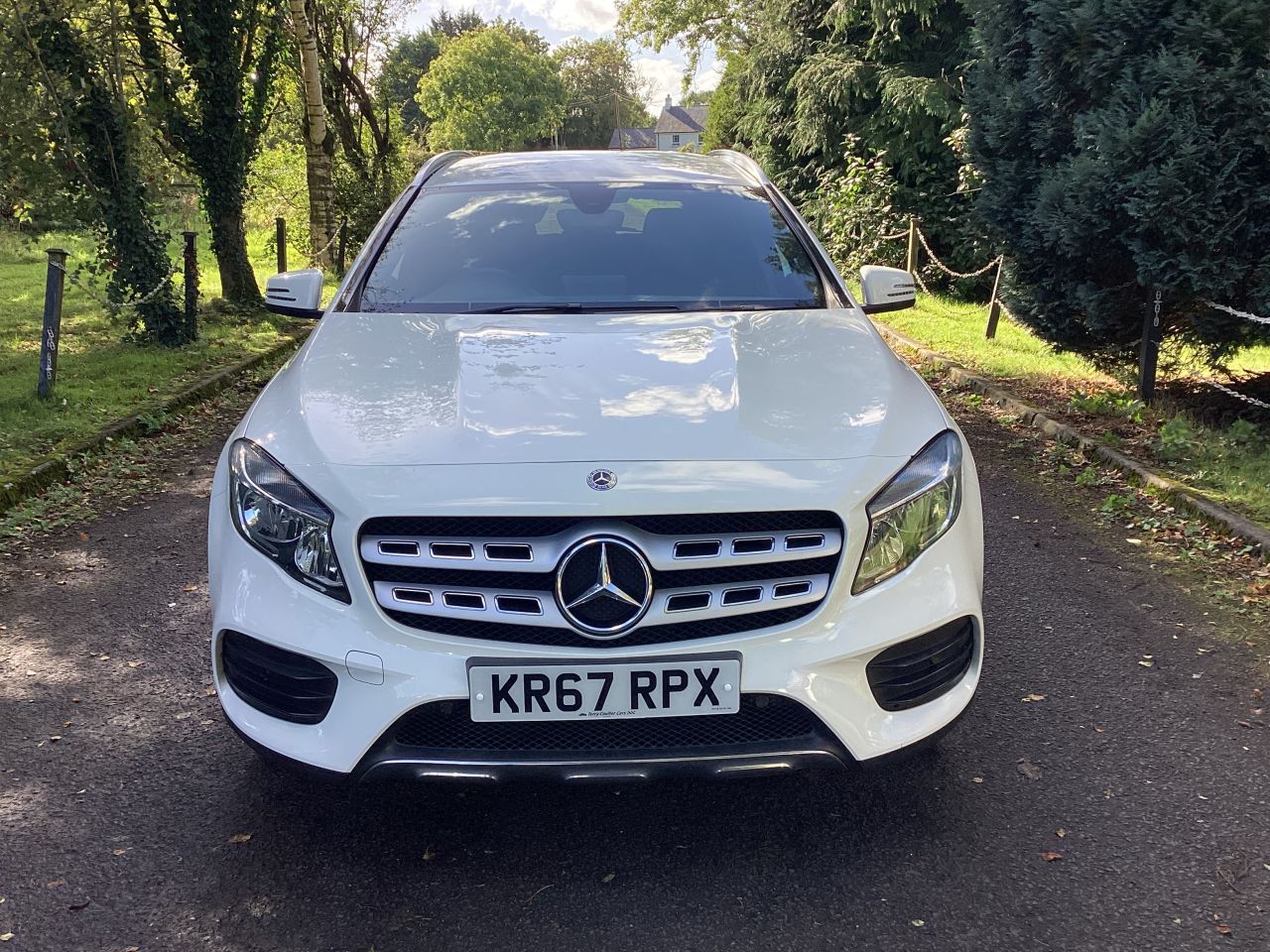 2017 MERCEDES GLA 2.1 GLA200d AMG Line SUV 5dr Diesel Manual Euro 6 (s/s) (136 ps) - vehicle photo 5 for sale on PureCar