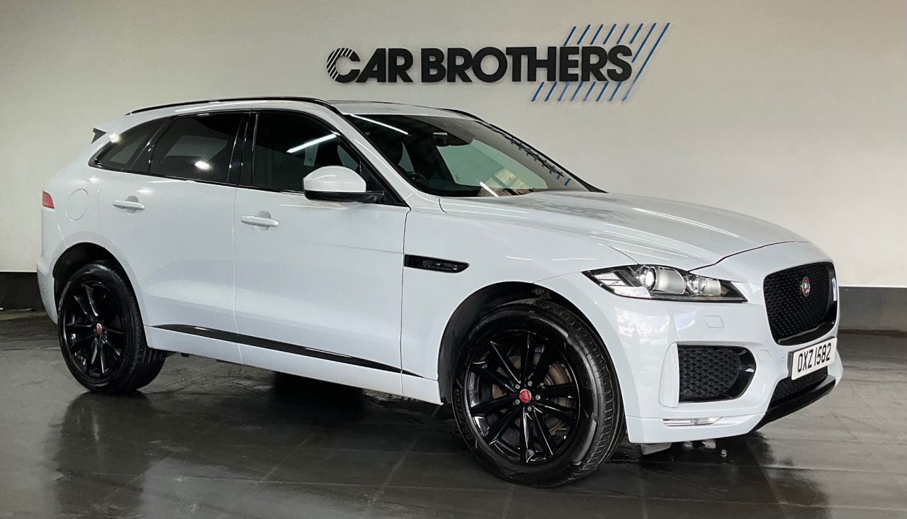 JAGUAR F-PACE 2020