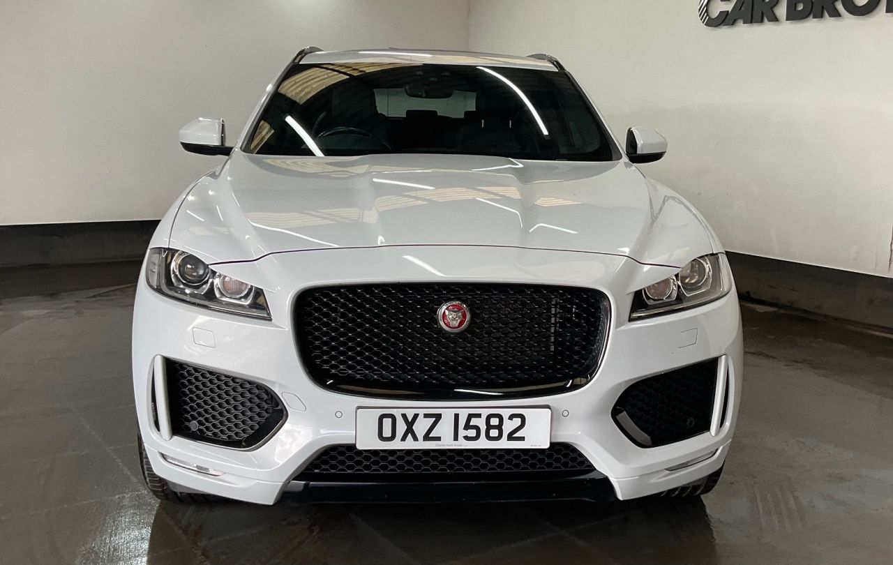 2020 JAGUAR F-PACE 2.0 D180 Chequered Flag SUV 5dr Diesel Auto AWD Euro 6 (s/s) (180 ps) - vehicle photo 3 for sale on PureCar