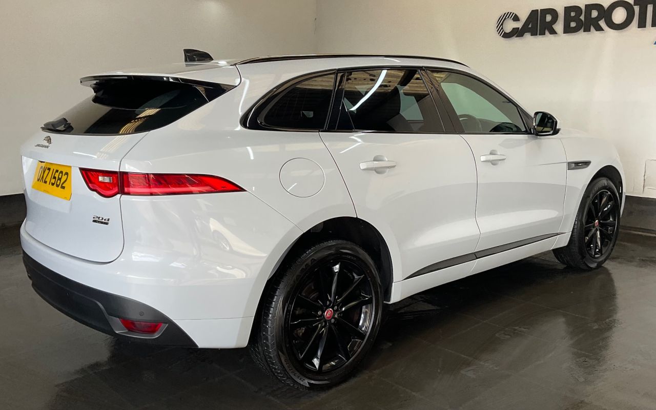 2020 JAGUAR F-PACE 2.0 D180 Chequered Flag SUV 5dr Diesel Auto AWD Euro 6 (s/s) (180 ps) - vehicle photo 10 for sale on PureCar
