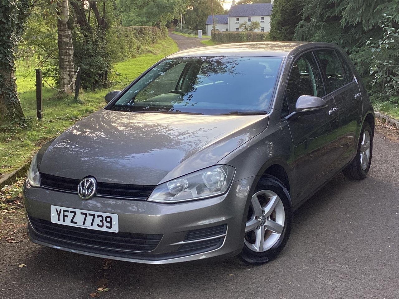 VOLKSWAGEN GOLF 2014