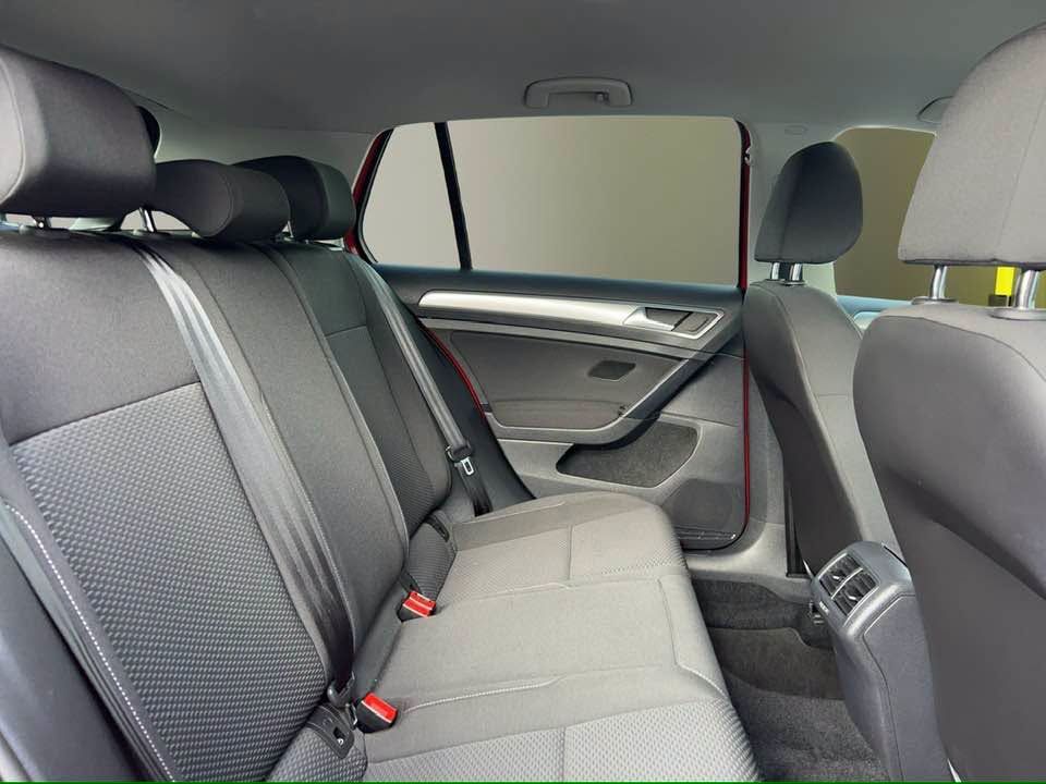 2020 VOLKSWAGEN GOLF 1.6 TDI S Hatchback 5dr Diesel Manual Euro 6 (s/s) (115 ps) - vehicle photo 11 for sale on PureCar
