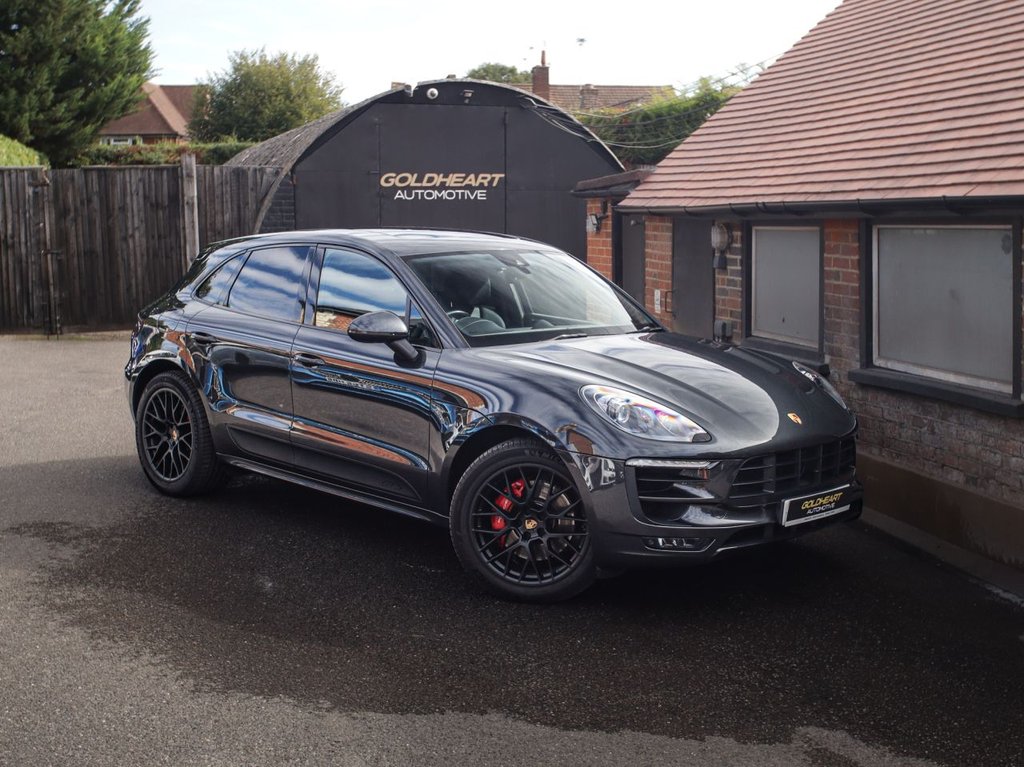 2016 Porsche Macan