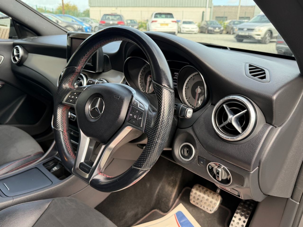 2013 MERCEDES CLA 2.1 CLA220 CDI AMG Sport Coupe 4dr Diesel 7G-DCT Euro 6 (s/s) (170 ps) - vehicle photo 9 for sale on PureCar