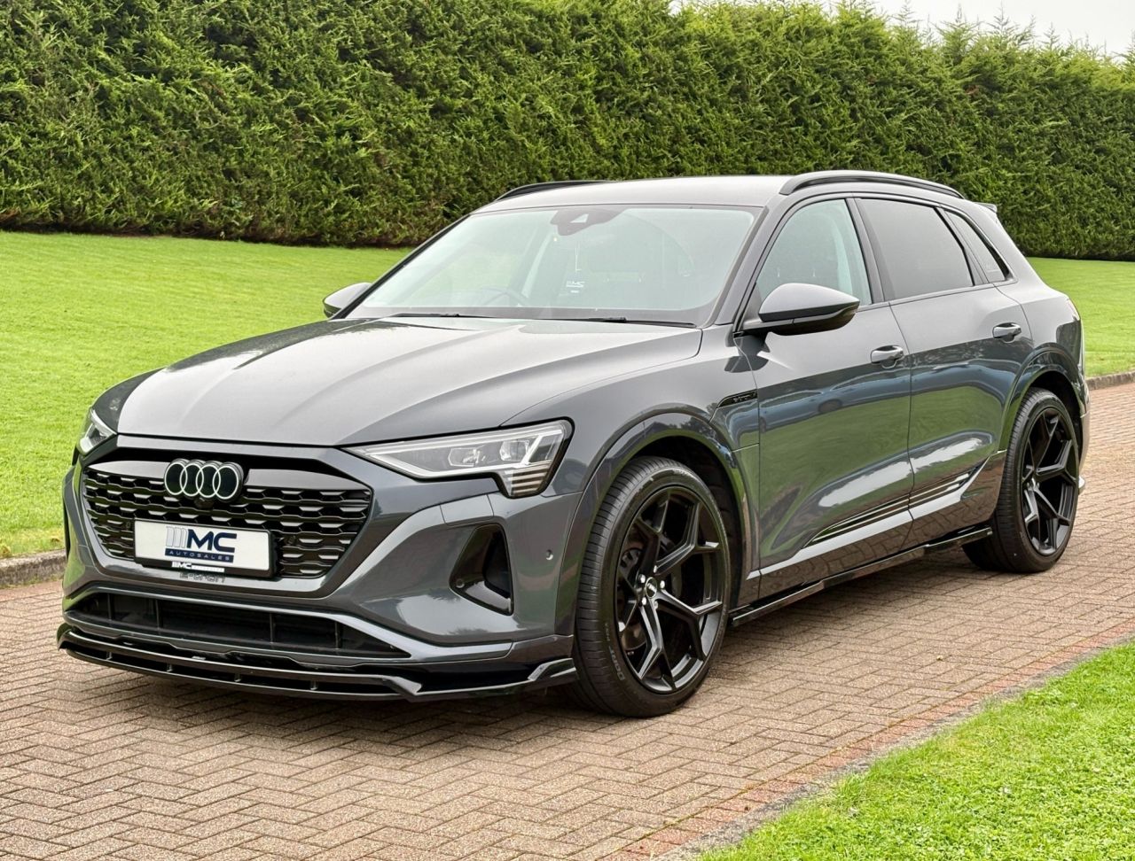 2023 AUDI Q8 E-TRON 50 Sport SUV 5dr Electric Auto quattro 95kWh (11kW Charger) (340 ps) - vehicle photo 2 for sale on PureCar