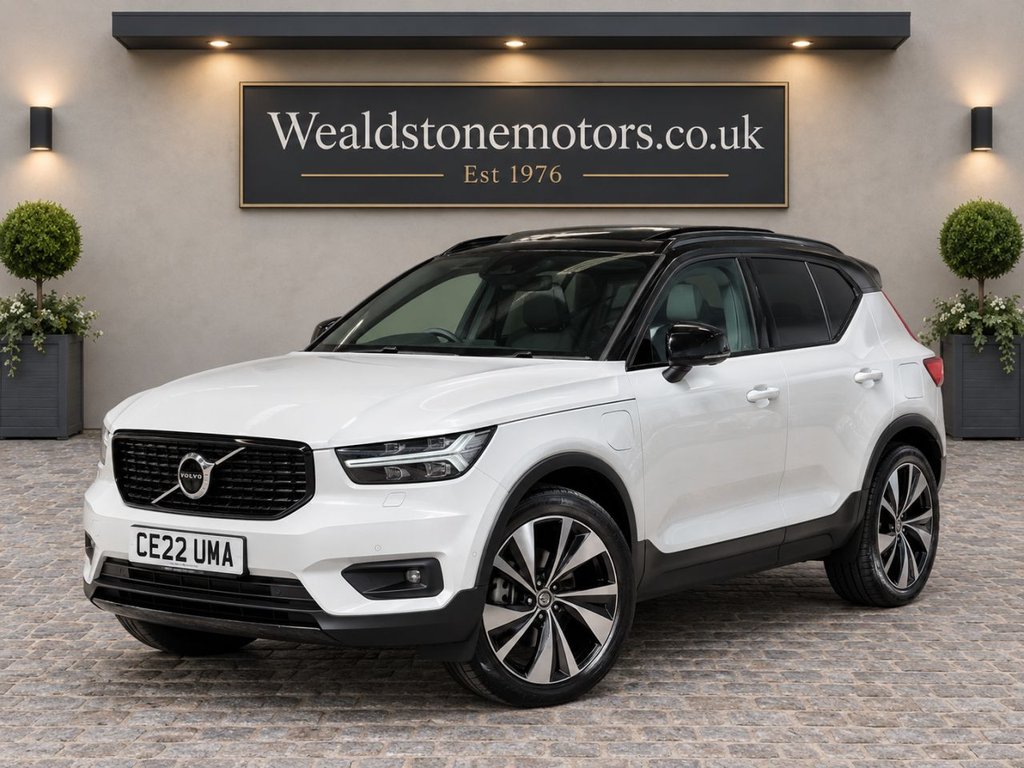 2022 Volvo XC40