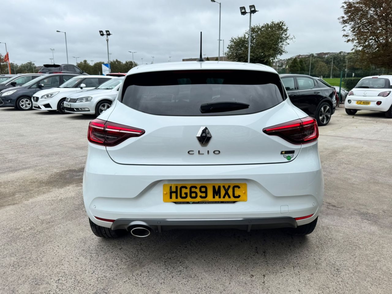 2020 RENAULT CLIO 1.0 TCe RS Line Hatchback 5dr Petrol Manual Euro 6 (s/s) (100 ps) - vehicle photo 4 for sale on PureCar