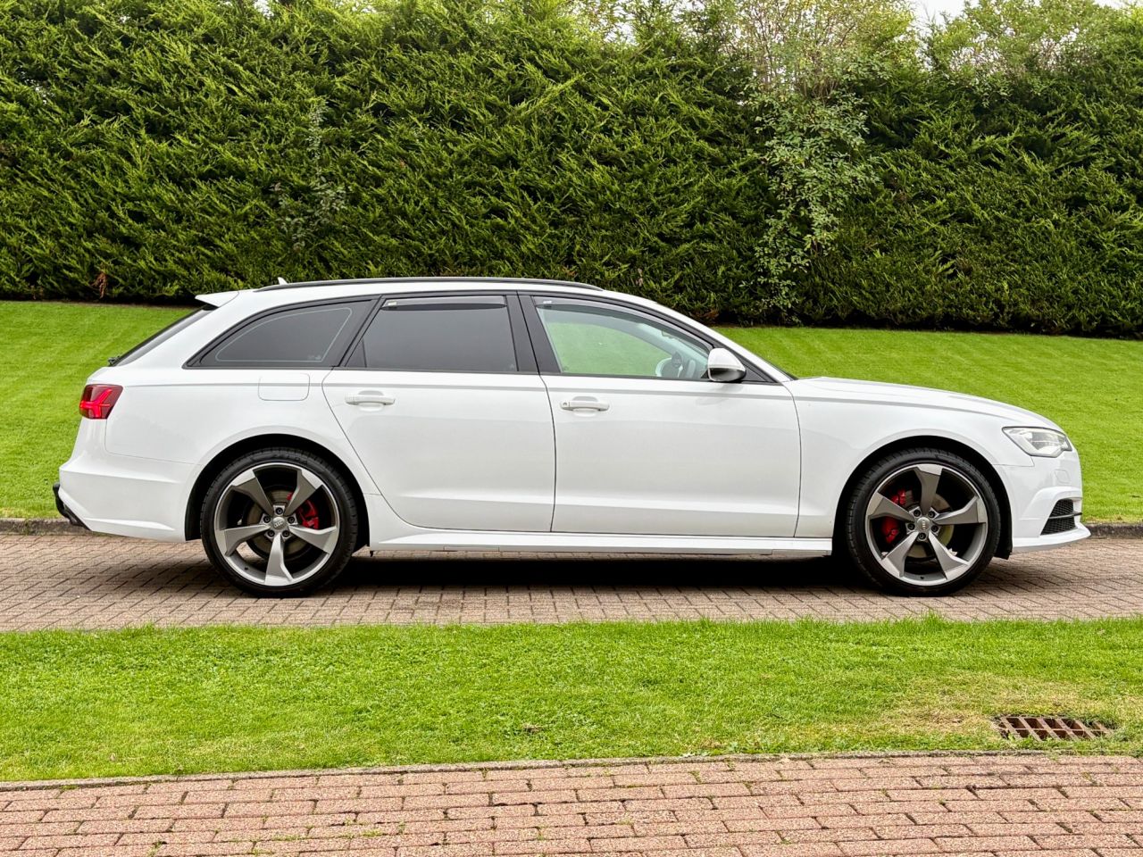 2016 AUDI A6 AVANT 2.0 TDI ultra SE Executive Estate 5dr Diesel S Tronic Euro 6 (s/s) (190 ps) - vehicle photo 6 for sale on PureCar