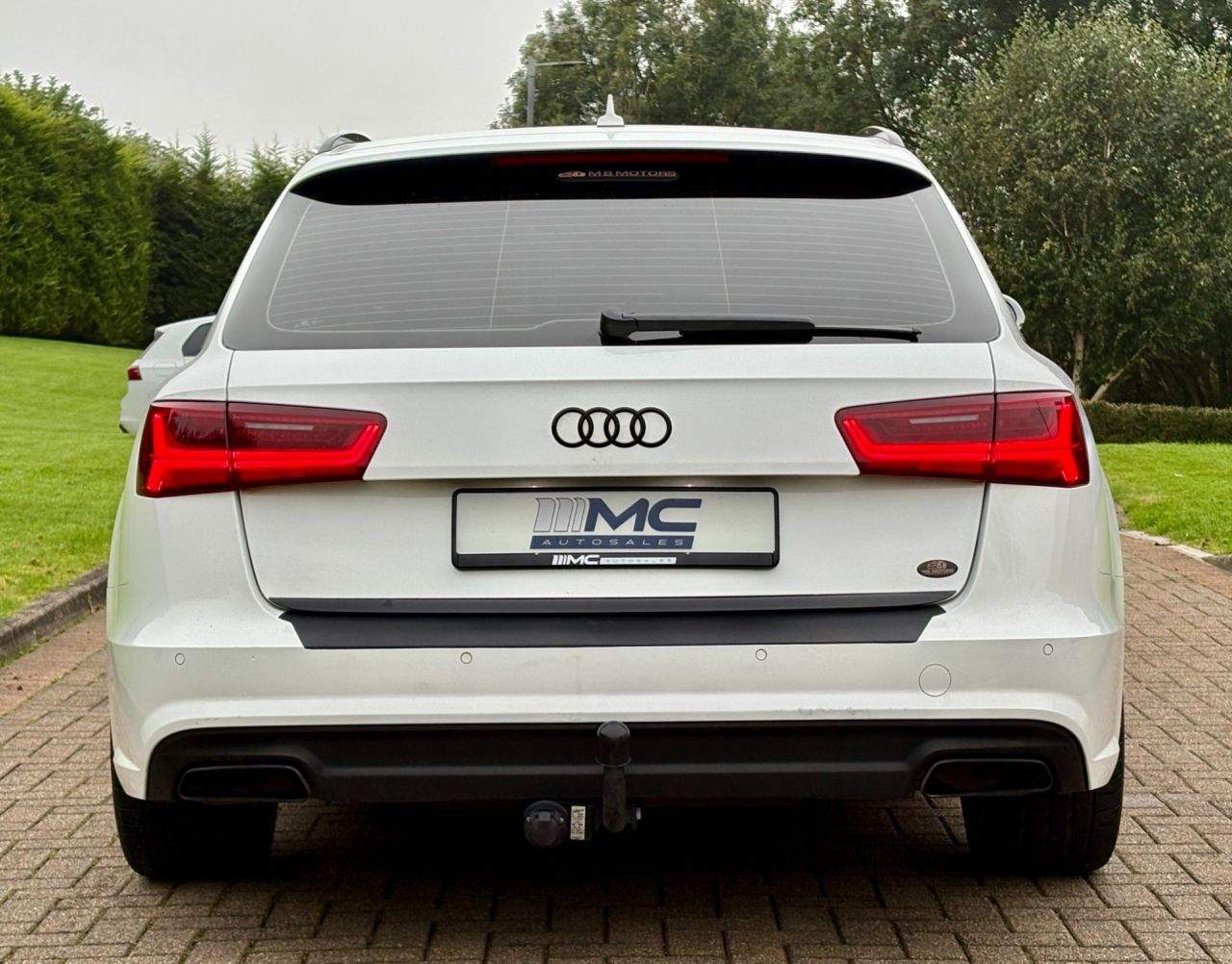 2016 AUDI A6 AVANT 2.0 TDI ultra SE Executive Estate 5dr Diesel S Tronic Euro 6 (s/s) (190 ps) - vehicle photo 9 for sale on PureCar