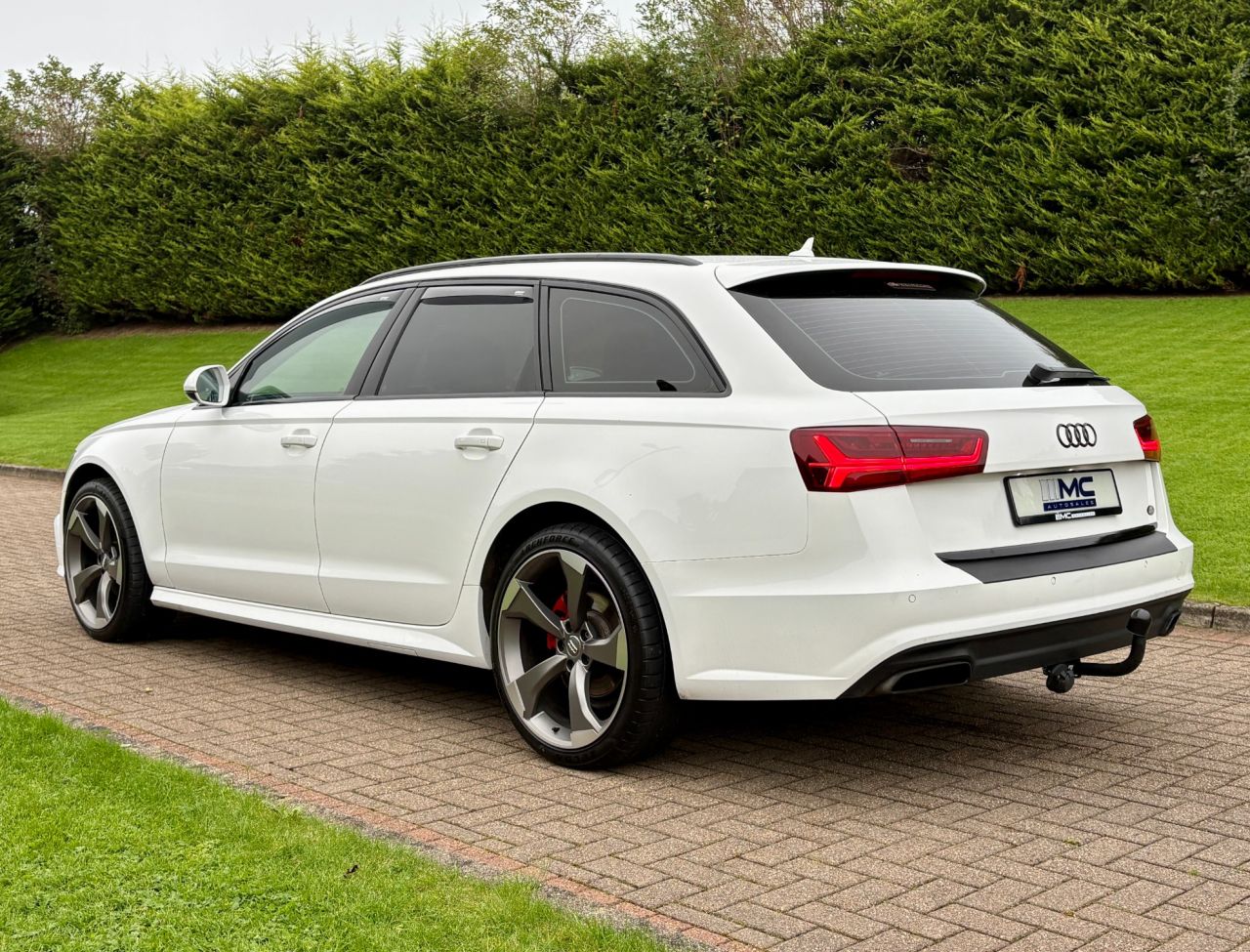 2016 AUDI A6 AVANT 2.0 TDI ultra SE Executive Estate 5dr Diesel S Tronic Euro 6 (s/s) (190 ps) - vehicle photo 5 for sale on PureCar