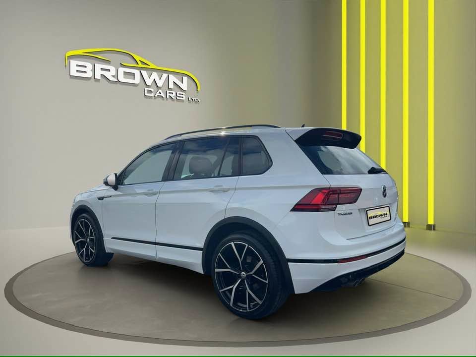 2016 VOLKSWAGEN TIGUAN 2.0 TDI BlueMotion Tech R-Line SUV 5dr Diesel Manual Euro 6 (s/s) (150 ps) - vehicle photo 5 for sale on PureCar
