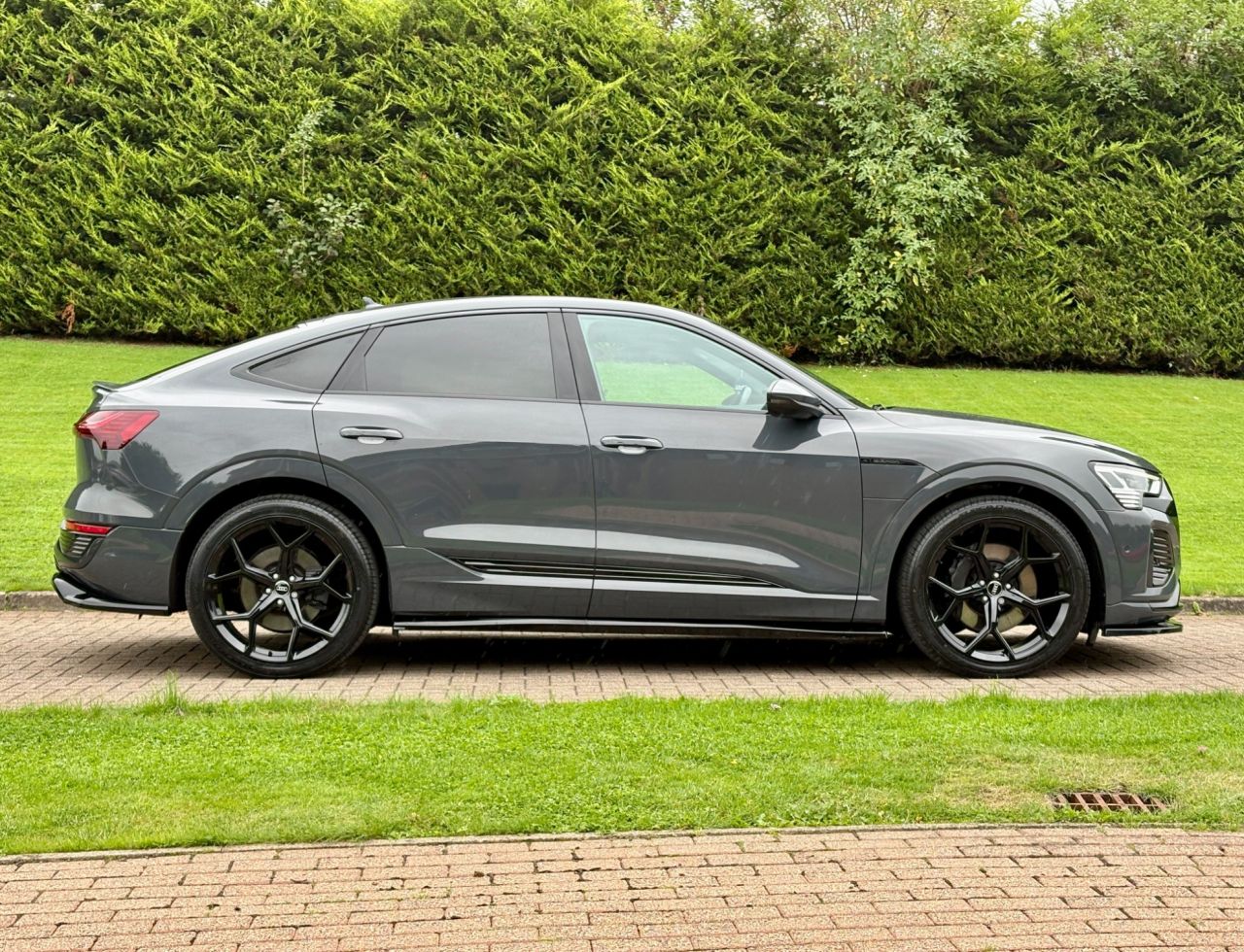 2023 AUDI Q8 E-TRON 55 S line Sportback 5dr Electric Auto quattro 114kWh (11kW Charger) (408 ps - vehicle photo 8 for sale on PureCar
