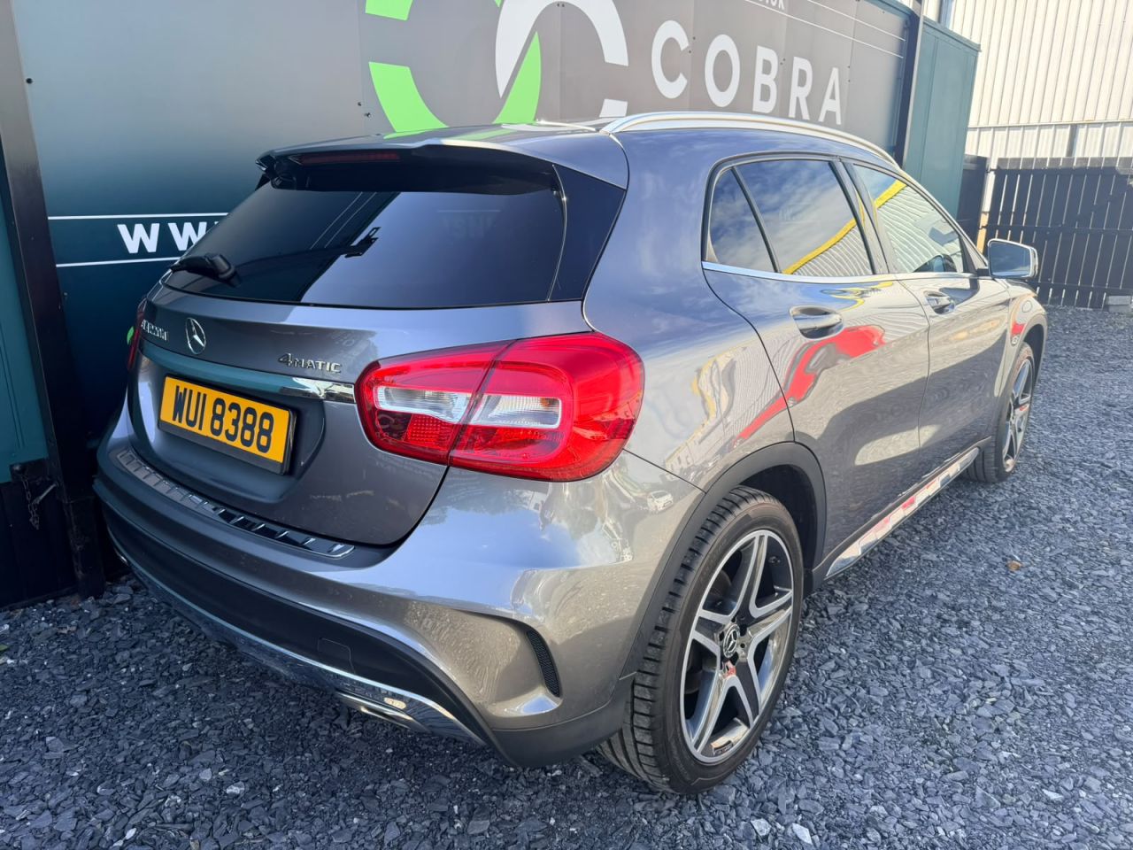 2018 MERCEDES GLA 2.1 GLA220d AMG Line SUV 5dr Diesel 7G-DCT 4MATIC Euro 6 (s/s) (177 ps) - vehicle photo 4 for sale on PureCar