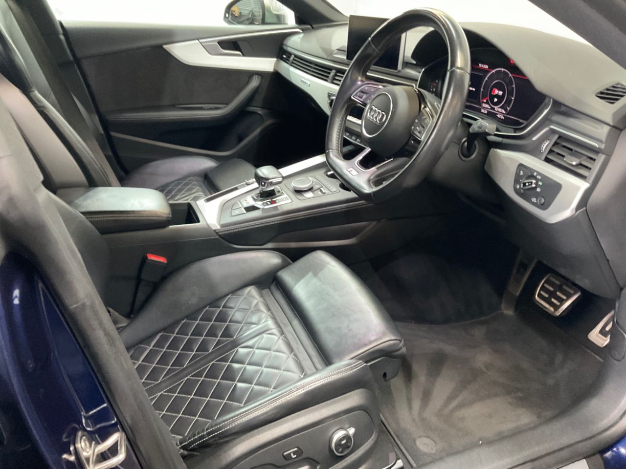 2017 AUDI S5 3.0 TFSI V6 Sportback 5dr Petrol Tiptronic quattro Euro 6 (s/s) (354 ps) - vehicle photo 11 for sale on PureCar