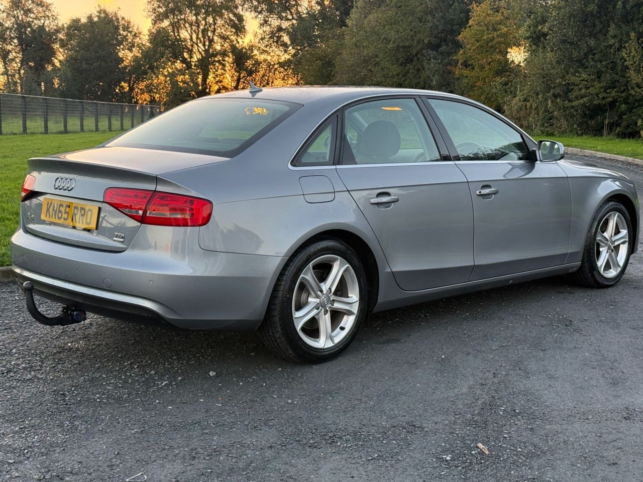2015 AUDI A4 2.0 TDI ultra SE Technik Saloon 4dr Diesel Manual Euro 6 (s/s) (136 ps) - vehicle photo 2 for sale on PureCar