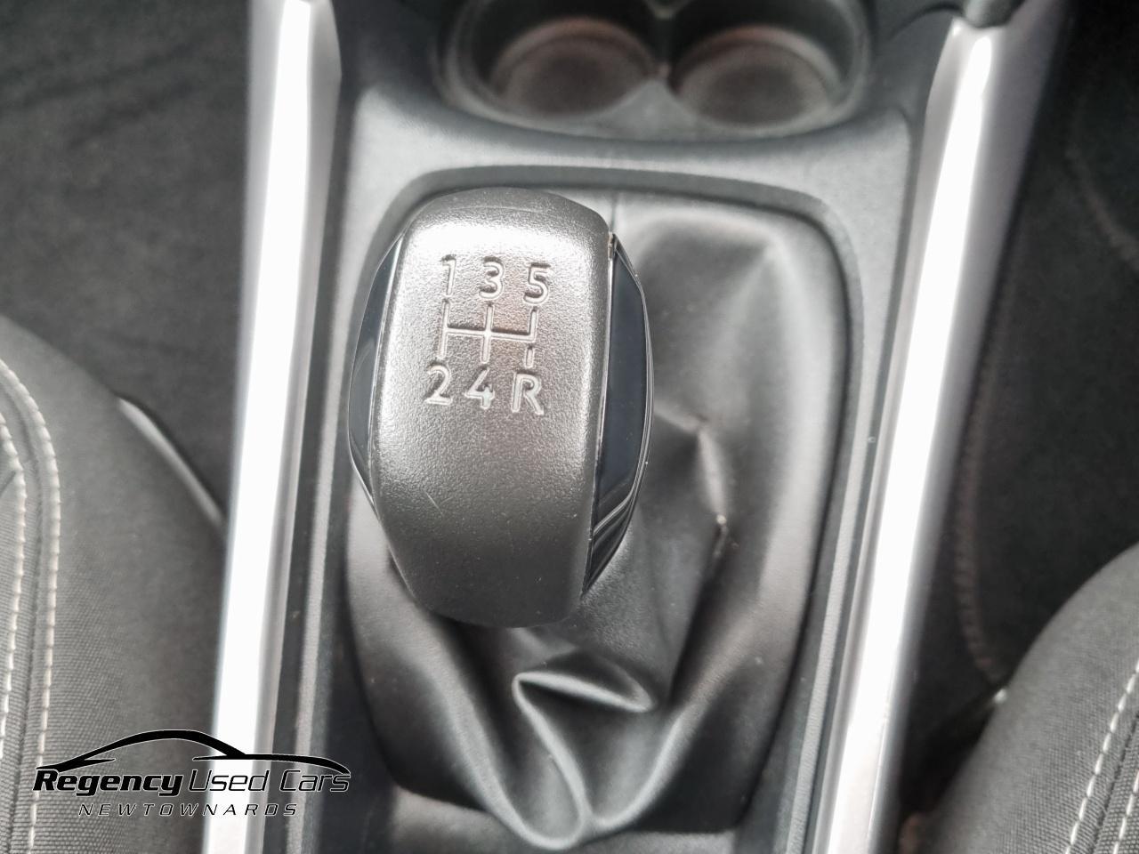 2017 PEUGEOT 1.2 PureTech Active Euro 6 5dr - vehicle photo 47 for sale on PureCar