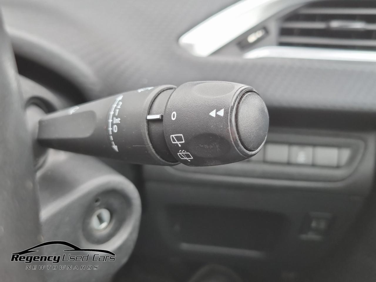 2017 PEUGEOT 1.2 PureTech Active Euro 6 5dr - vehicle photo 19 for sale on PureCar