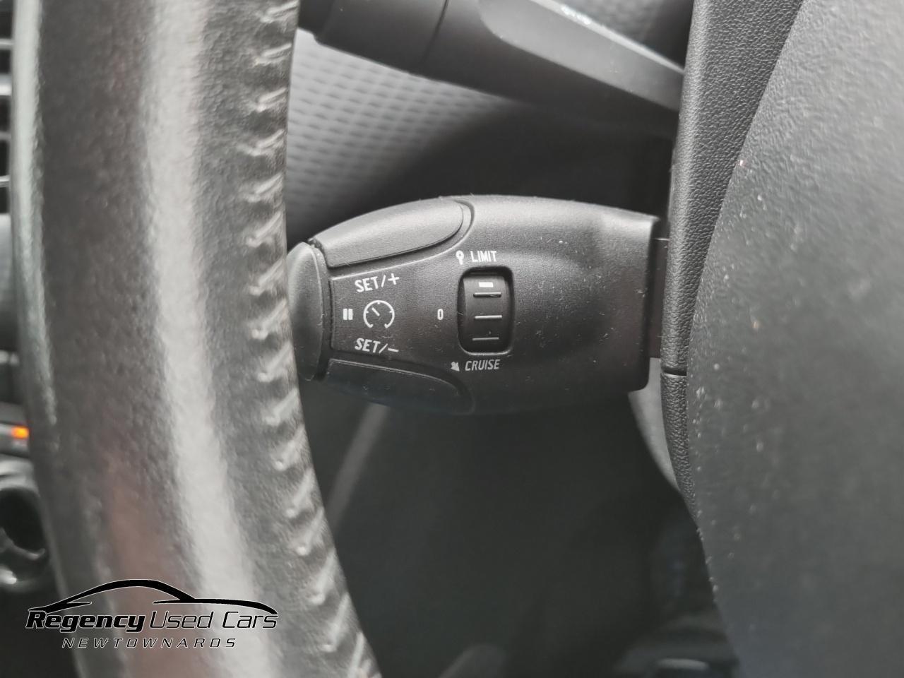 2017 PEUGEOT 1.2 PureTech Active Euro 6 5dr - vehicle photo 20 for sale on PureCar